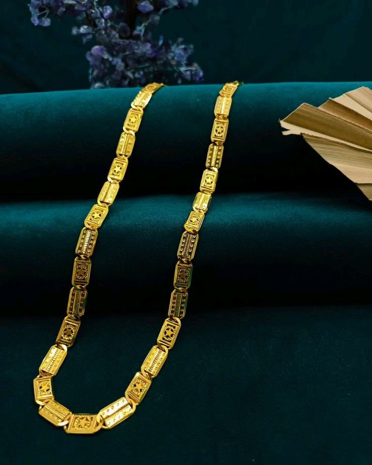 Men’s Designer Rectangular Link Gold Chain