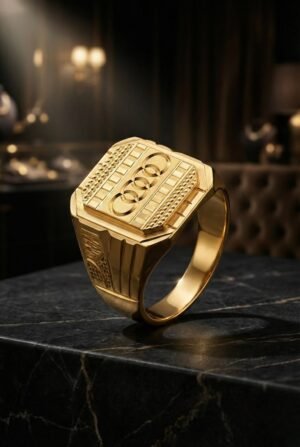 Men's Gold Interlocking Rings Signet Ring